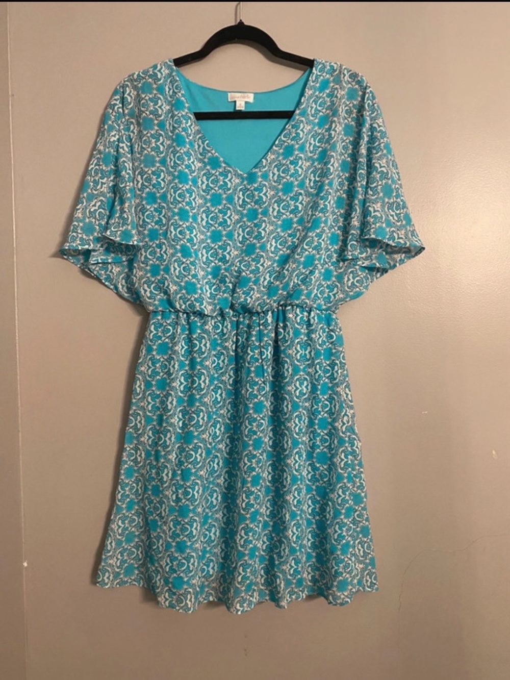Charming Charlie Turquoise & White Floral V-Neck Dress
